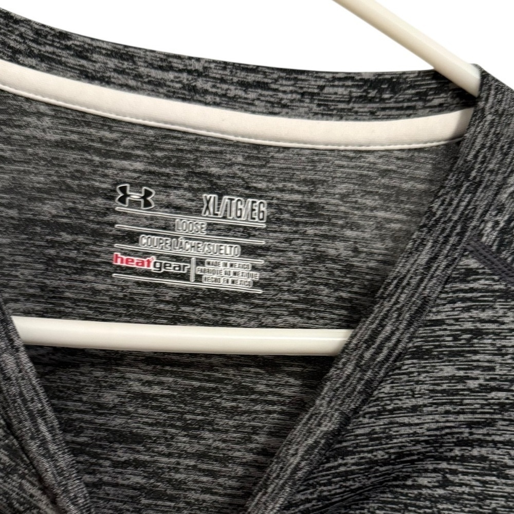 Under Armour HeatGear Black Gray Short Sleeve Performance Shirt XL - Picture 2 of 3